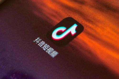 抖音直播间的人气是靠什么来的